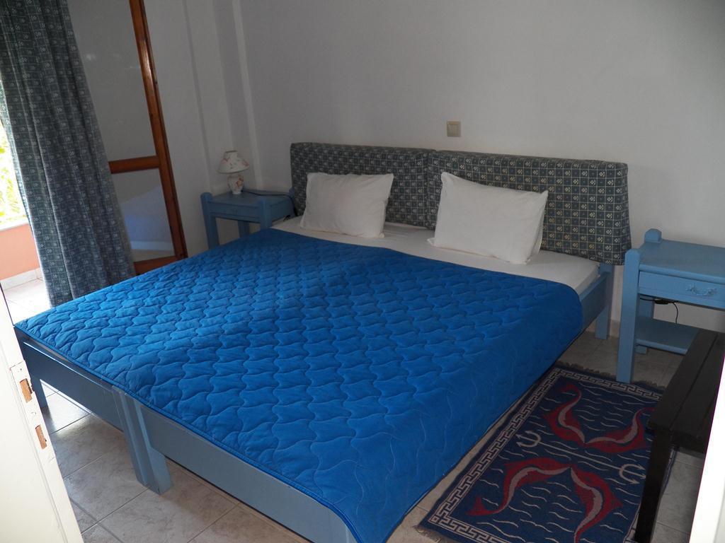 Villa Marina Ипсос Екстериор снимка