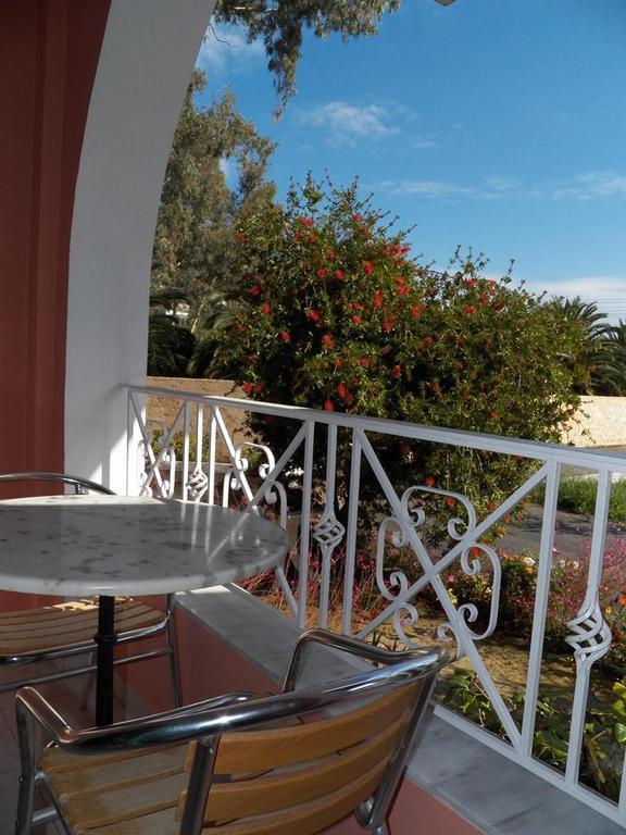 Villa Marina Ипсос Екстериор снимка